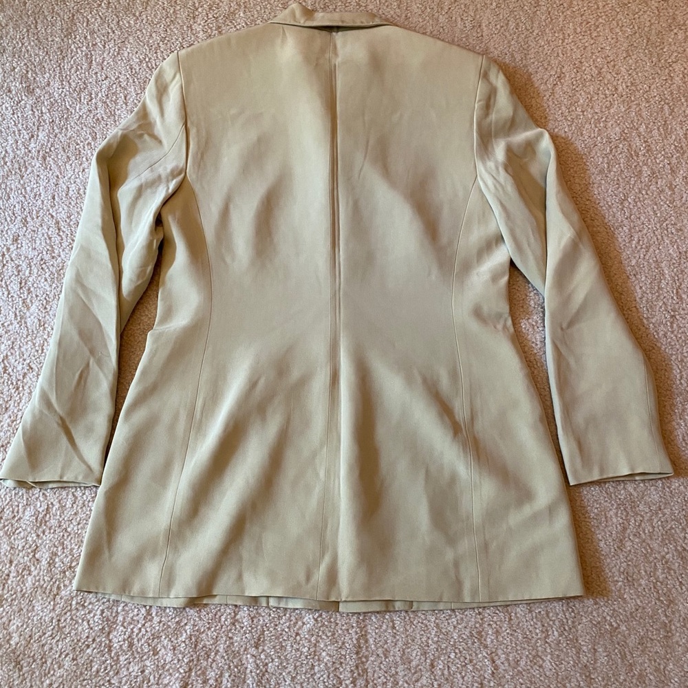 Women’s silk blazer - Picture 3 of 5